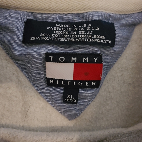 Vintage 90s Tommy Hilfiger Sweatshirt. Gray. Big Logo. Size XL - Picture 2 of 6